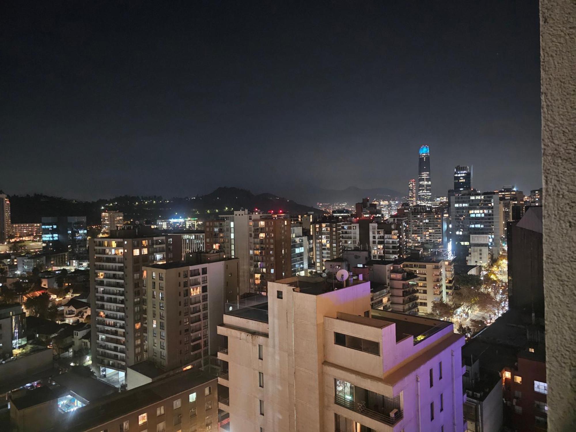 Metro Manuel Montt Appartement Santiago Buitenkant foto